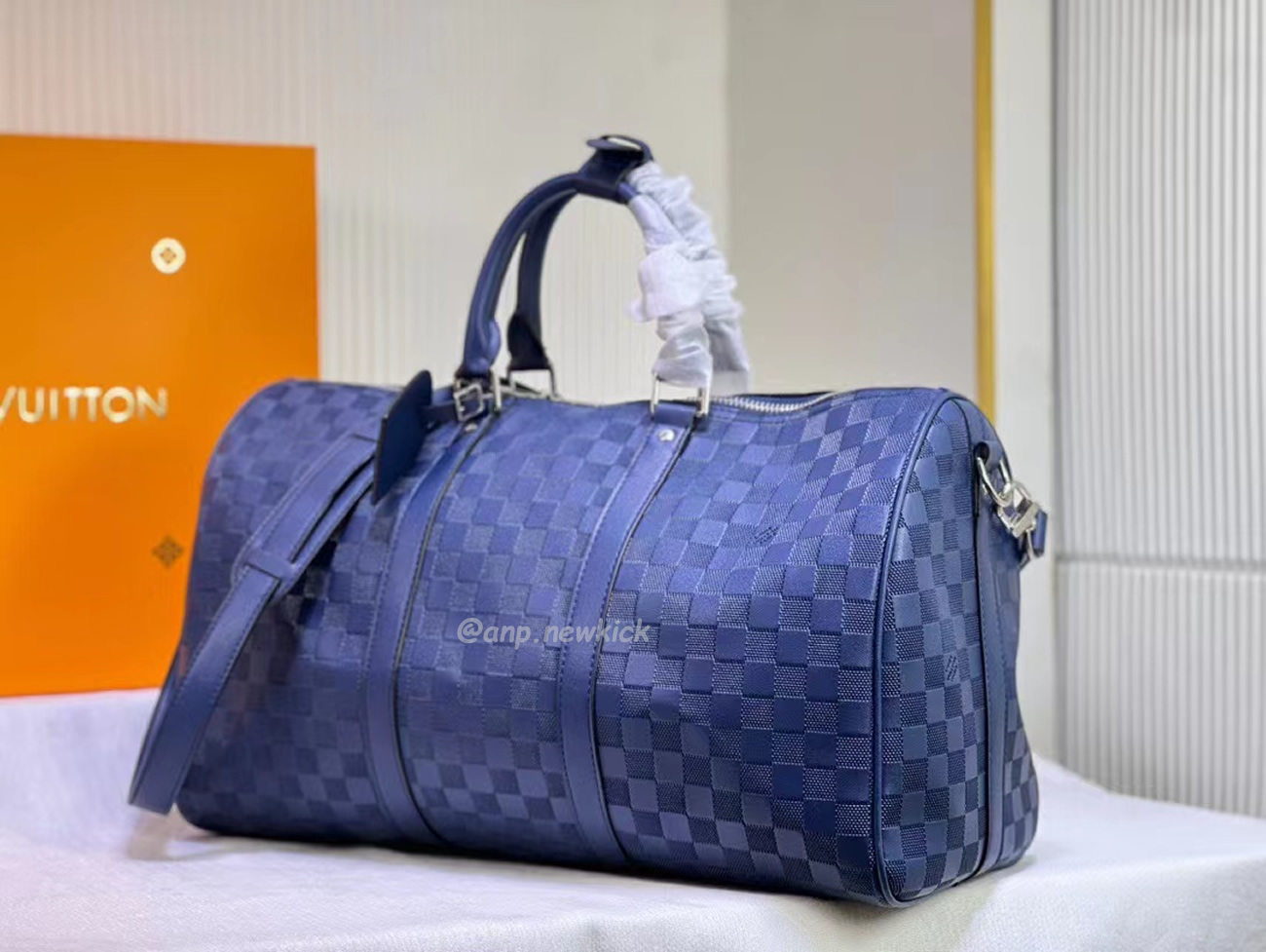 Louis Vuitton Keepall Bandouliere Monogram 50 Navy Duffel Bag (34) - newkick.vip